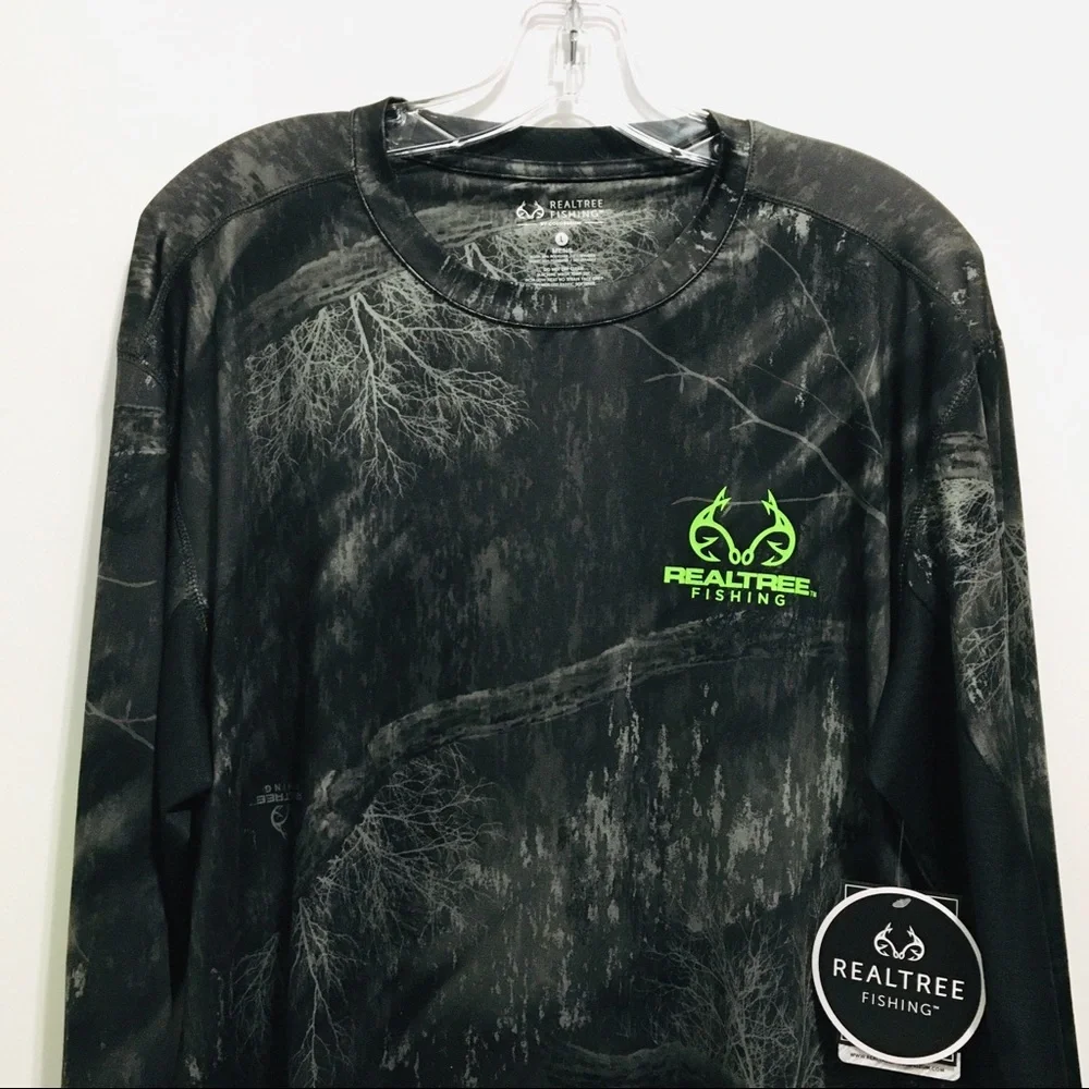 🆕 Realtree Men’s Cast Performance Fishing Long Sleeve Tee - Picture 3 of 10